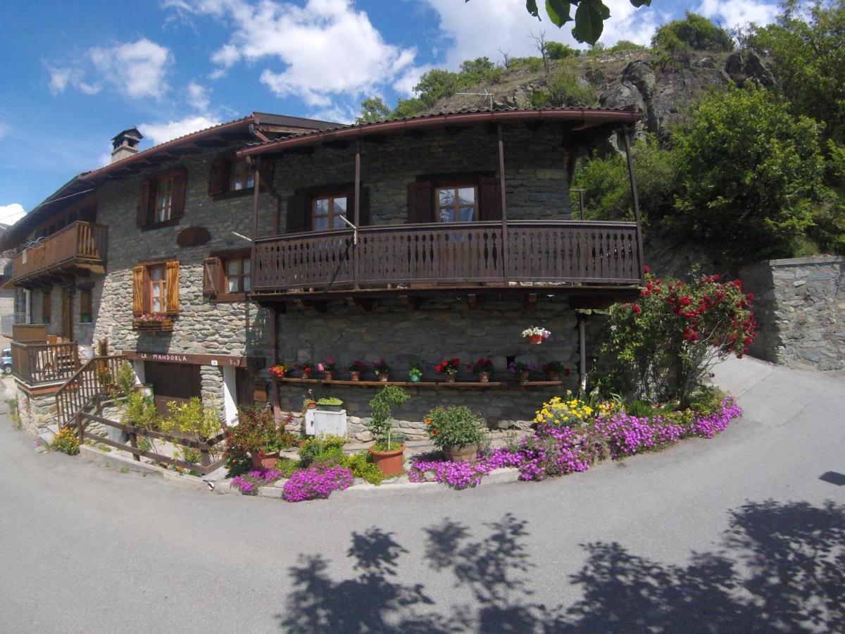 B&B La Mandorla Quart Εξωτερικό φωτογραφία